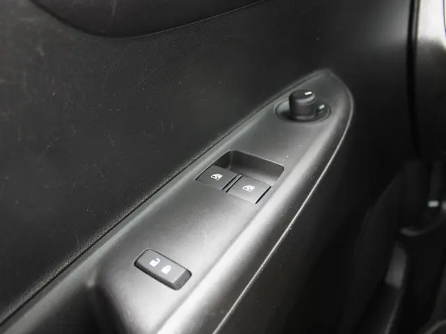 Opel KARL 1.0 Rocks Online Edition 2019 Benzine 20