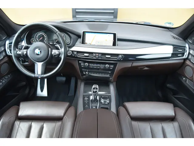 BMW X5 xDrive40d High Executive 2016 Diesel 3