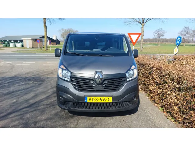 Renault Trafic 1.6 dCi T29 L2H1 Comfort 2019 Diesel 8