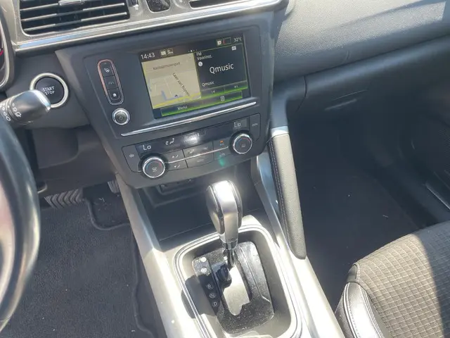 Renault Kadjar 1.2 TCe Bose 2017 Benzine 16