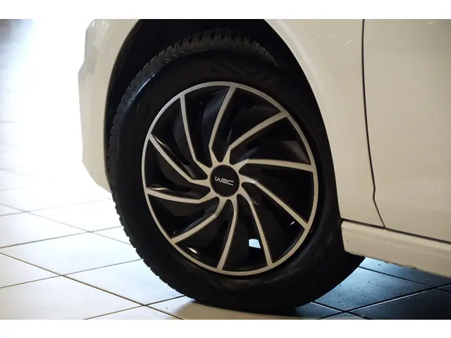 Volkswagen Polo 1.0 TSI Comfortline 2021 Benzine 21