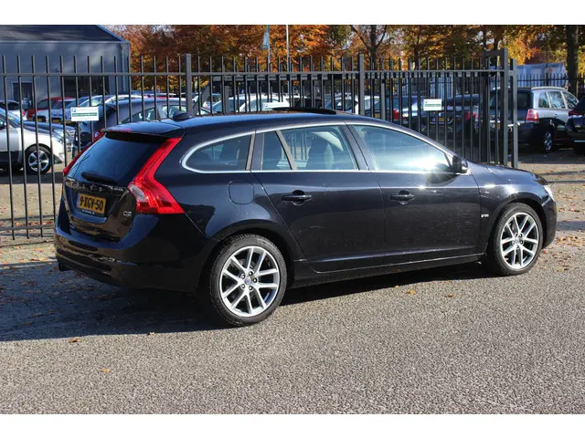 Volvo V60 1.6 D2 Automaat Momentum 2014 Diesel 17