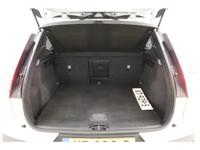 Volvo XC40 2.0 T4 Momentum 2019 Benzine 13