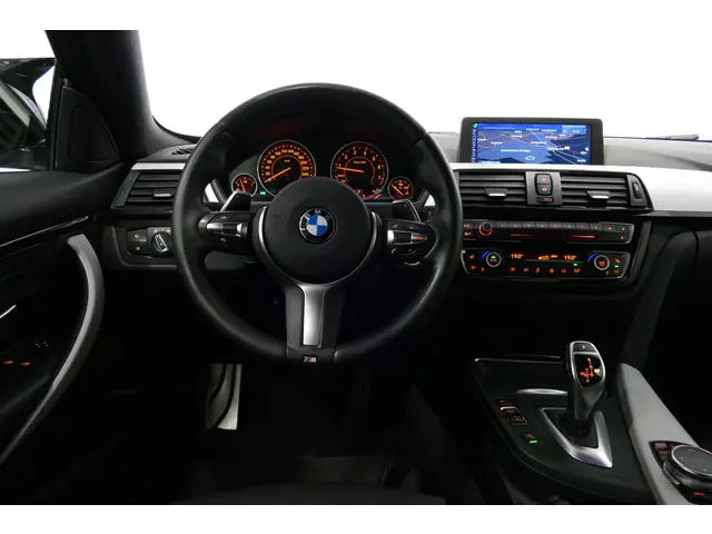 BMW 4 Serie Coupé 428i xDrive M Sport 2014 Benzine 22