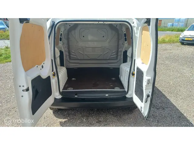 Fiat Fiorino 1.4 Basis/AIRCO 2018 Benzine 7