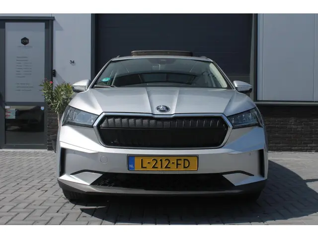 Škoda Enyaq iV 60 2021 Elektrisch 3