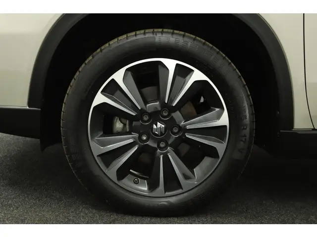 Suzuki Vitara 1.5 Hybrid Style 2022 Hybride Benzine 36