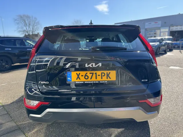 Kia Niro 1.6 GDi Hybrid DynamicLine 2024 Hybride Benzine 5