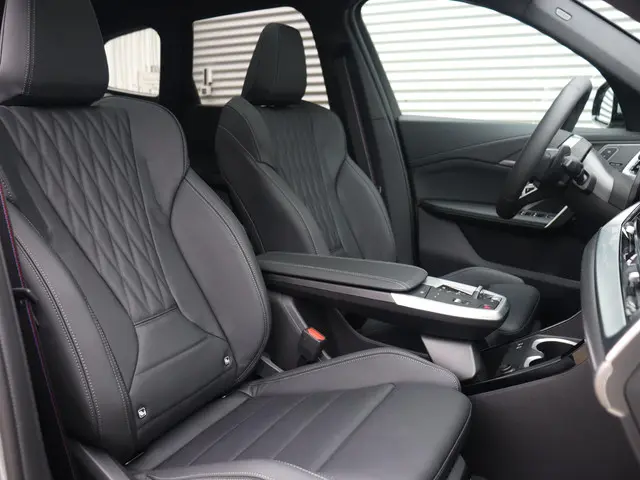 BMW X1 xDrive23i 2025 Benzine 8