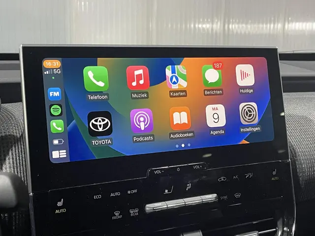 Toyota bZ4X Launch Edition 71 kWh 2023 Elektrisch 9