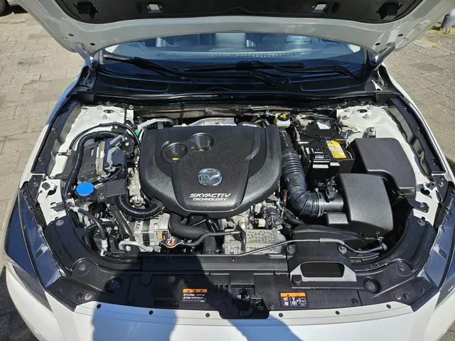Mazda 3 2.2 SkyActiv-D 150 GT-M 2018 Diesel 21