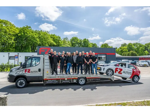 Citroën C4 Cactus 1.2 PureTech Business 2017 Benzine 23