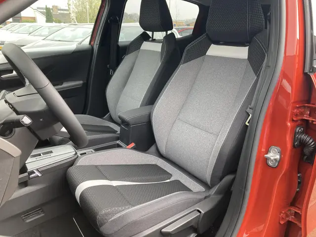 Opel Frontera Electric GS 44 kWh 2025 Elektrisch 6