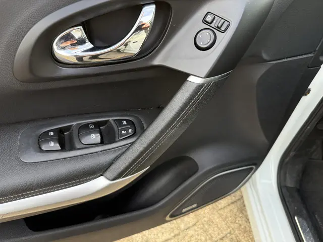 Renault Kadjar 1.6 dCi Bose 2015 Diesel 10