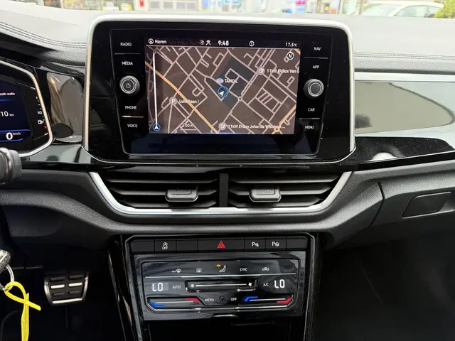 Volkswagen T-Roc 1.5 TSI R-Line 2023 Benzine 10