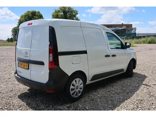 Renault Express 1.5 dCi 75 Comfort + 2022 Diesel 9