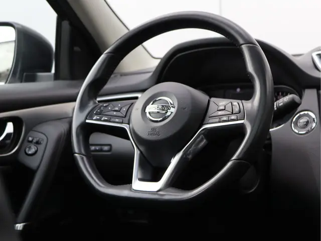 Nissan QASHQAI 1.2 Tekna 2017 Benzine 18