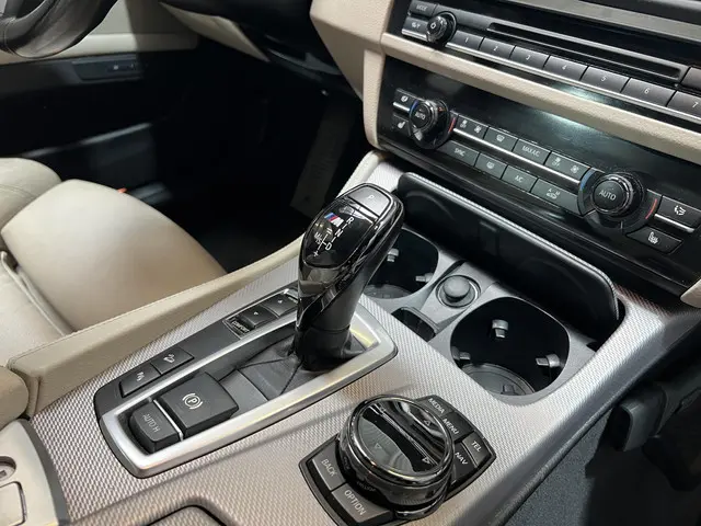 BMW 5 Serie M550xd 2014 Diesel 23