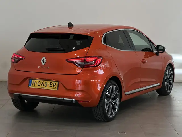 Renault Clio 1.0 TCe 100 Intens 2020 Benzine 2