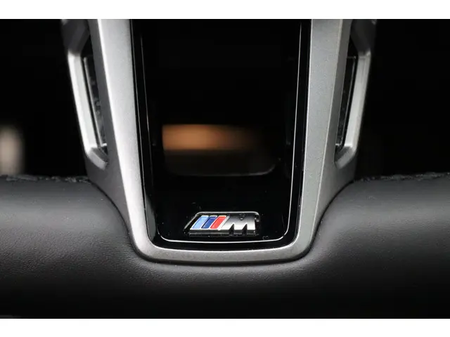 BMW 5 Serie Sedan 530e 2024 Hybride Benzine 13