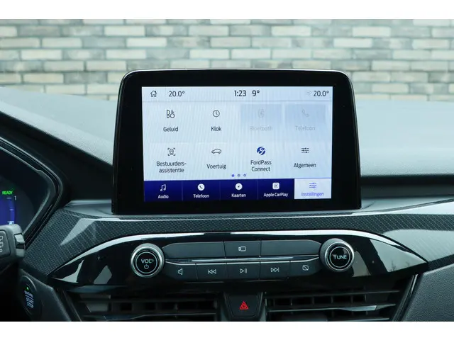 Ford Kuga 2.5 PHEV ST-Line X 2023 Hybride Benzine 45