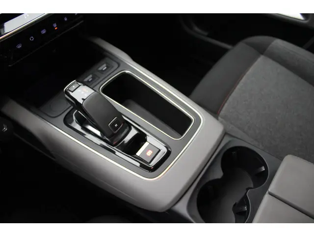 Citroën C5 Aircross 1.2 PureTech Business 2020 Benzine 25