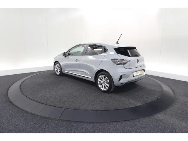 Renault Clio TCe 90 Evolution 2024 Benzine 13