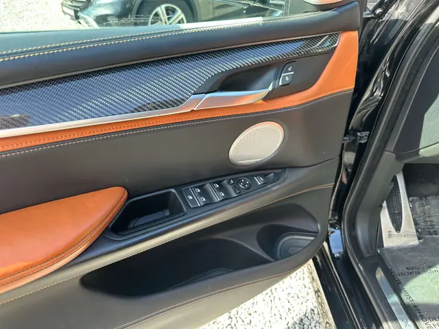 BMW X5 M 4.4 | V8 | LEDER | AUT | NAVI | H-UP | 2016 Benzine 14