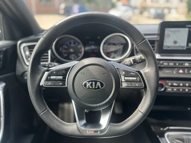 Kia Ceed 1.4 T-GDi GT-Line 2019 Benzine 18