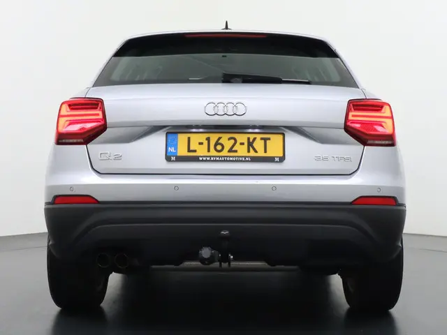 Audi Q2 35 TFSI S Edition 2020 Benzine 6