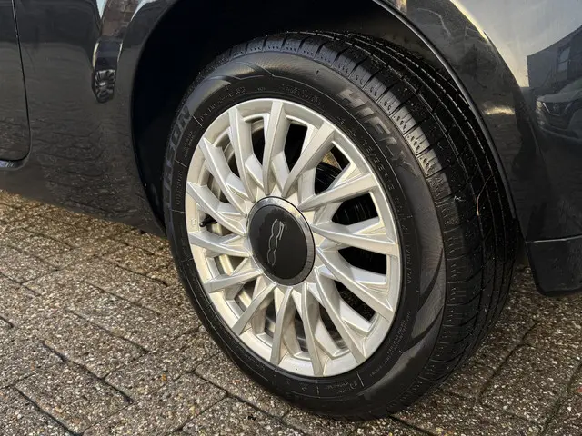 Fiat 500 1.2 Cabrio/Airco 2019 Benzine 19