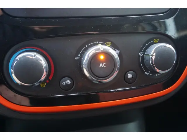 Renault Captur 0.9 TCe Dynamique 2013 Benzine 10