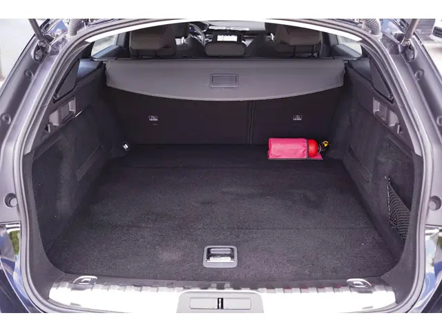 Peugeot 508 SW 1.5 HDI Active Pack 2022 Diesel 17