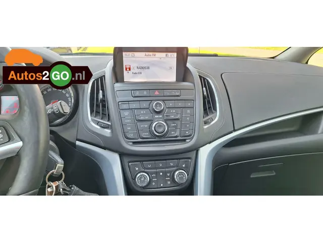 Opel Zafira Tourer 1.4 Cosmo 2013 Benzine 25