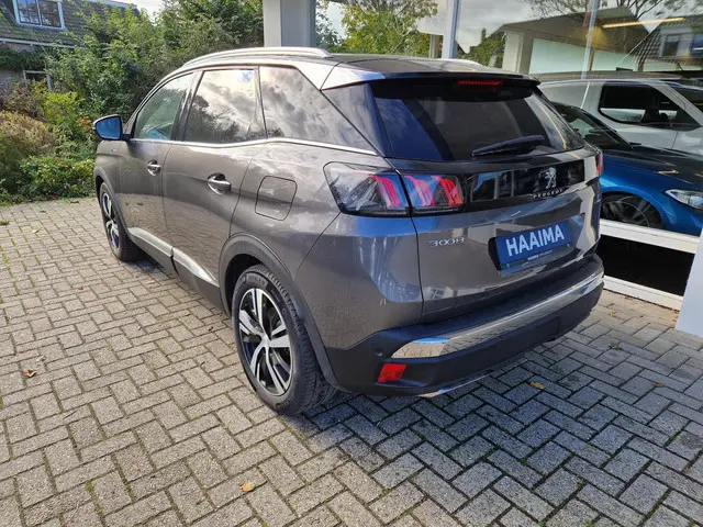 Peugeot 3008 1.6 HYbrid4 300 GT 2023 Hybride Benzine 8
