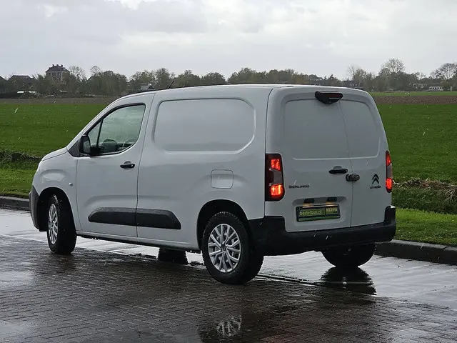 Citroën Berlingo 1.2 2021 Diesel 6