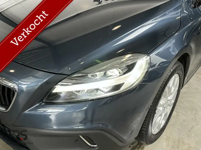 Volvo V40 Cross Country 1.5 T3 Polar+ Luxury 2019 Benzine 16