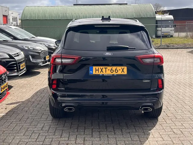 Ford Kuga 2.5 PHEV ST-Line 2025 Hybride Benzine 3