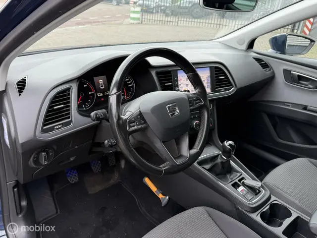 SEAT Leon 1.6 TDI Style TREKHAAK, BTW 2018 Diesel 10