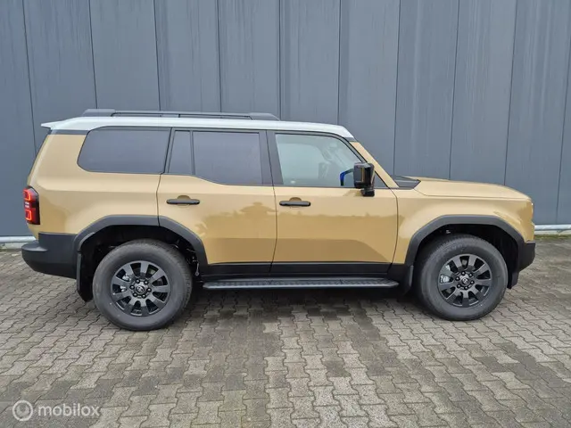 Toyota Land Cruiser 250 2.8 D-4D First Edition 2024 Diesel 63