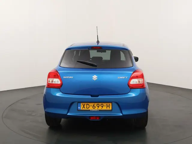 Suzuki Swift 1.2 Select 2018 Benzine 4
