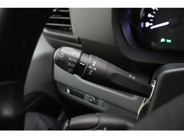 Peugeot Expert 231S 2.0 BlueHDI 120 Premium 2019 Diesel 23