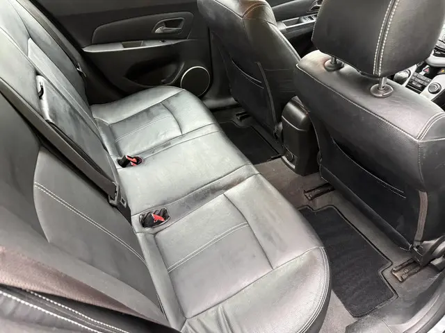 Chevrolet Cruze 1.8 LT 2013 Benzine 17