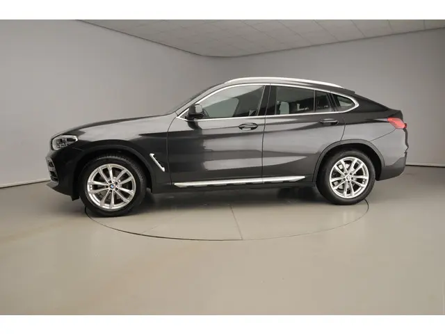 BMW X4 2