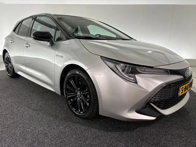 Toyota Corolla 2.0 Hybrid Dynamic 2019 Hybride Benzine 28
