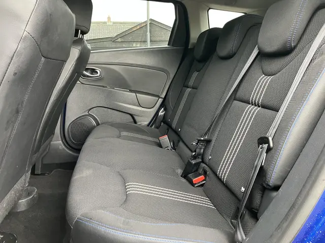 Renault Clio Estate 0.9 TCe 2016 Benzine 22