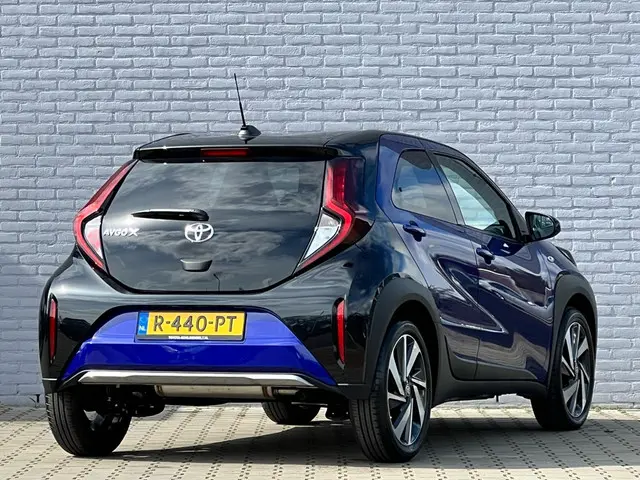 Toyota Aygo X 1.0 VVT-i Envy Automaat 5-deurs 2022 Benzine 9