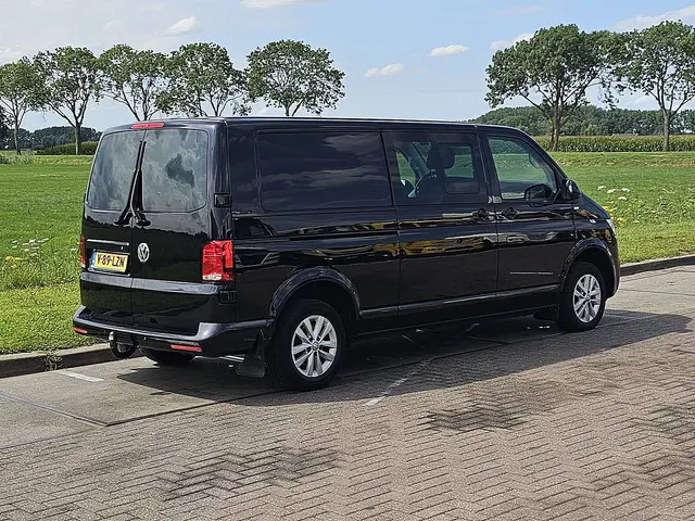Volkswagen Transporter 2.0 TDI 2021 Diesel 3