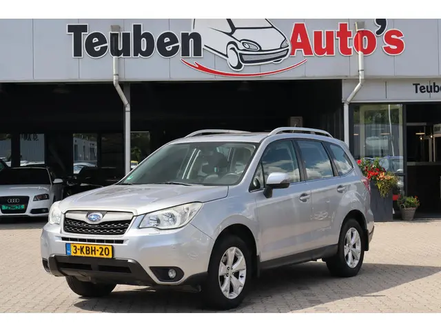 Subaru Forester 2.0 Executive 2013 Benzine