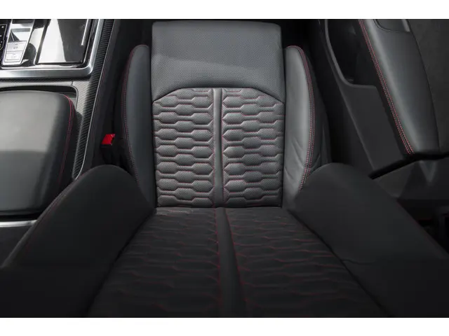 Audi RSQ8 4.0 TFSI quattro 2021 Benzine 49